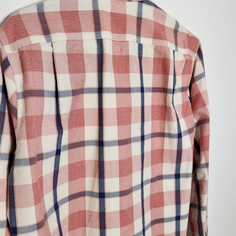 J. Crew Men's Long Sleeve Button Down Size Med - Picture 5 of 6